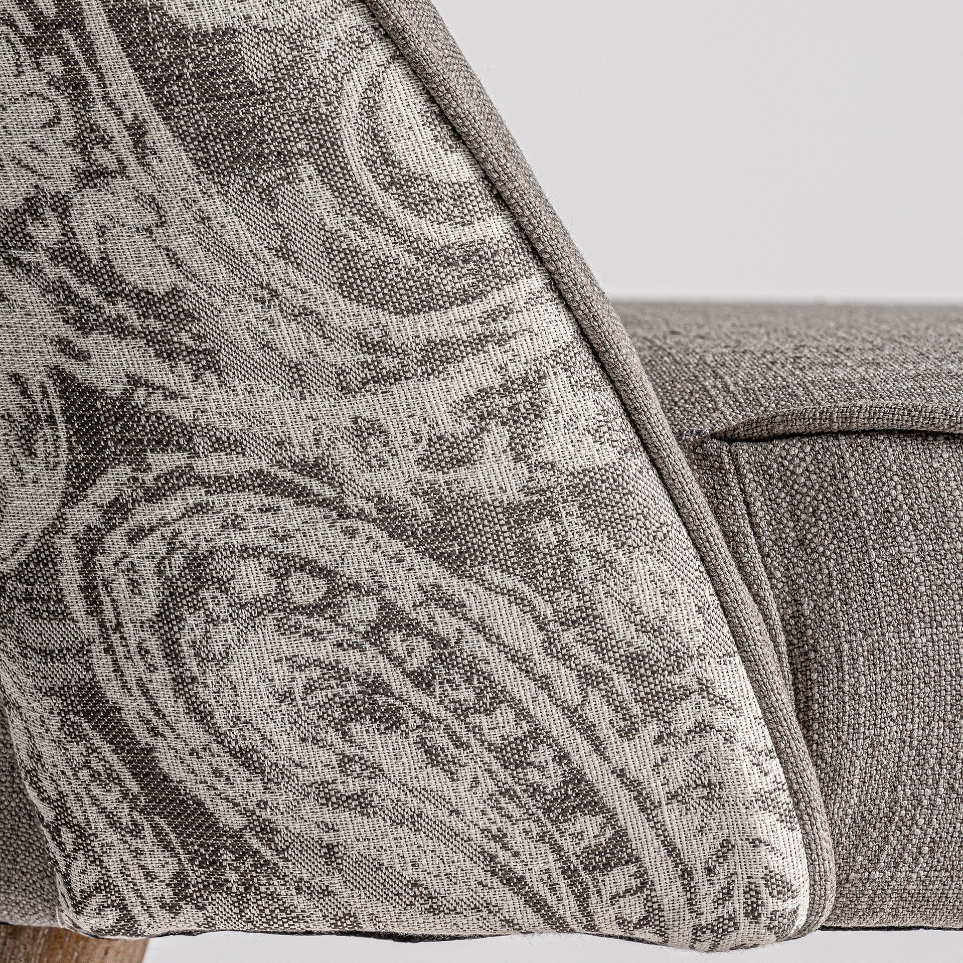 CALCE CHAIR
